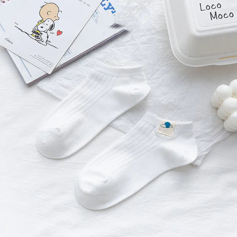 Trendy and Cute Women's Thin Boat Socks