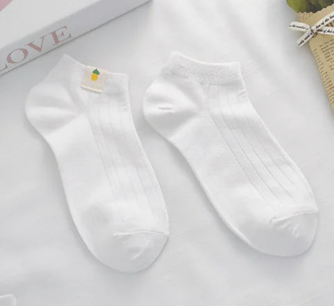 Trendy and Cute Women's Thin Boat Socks